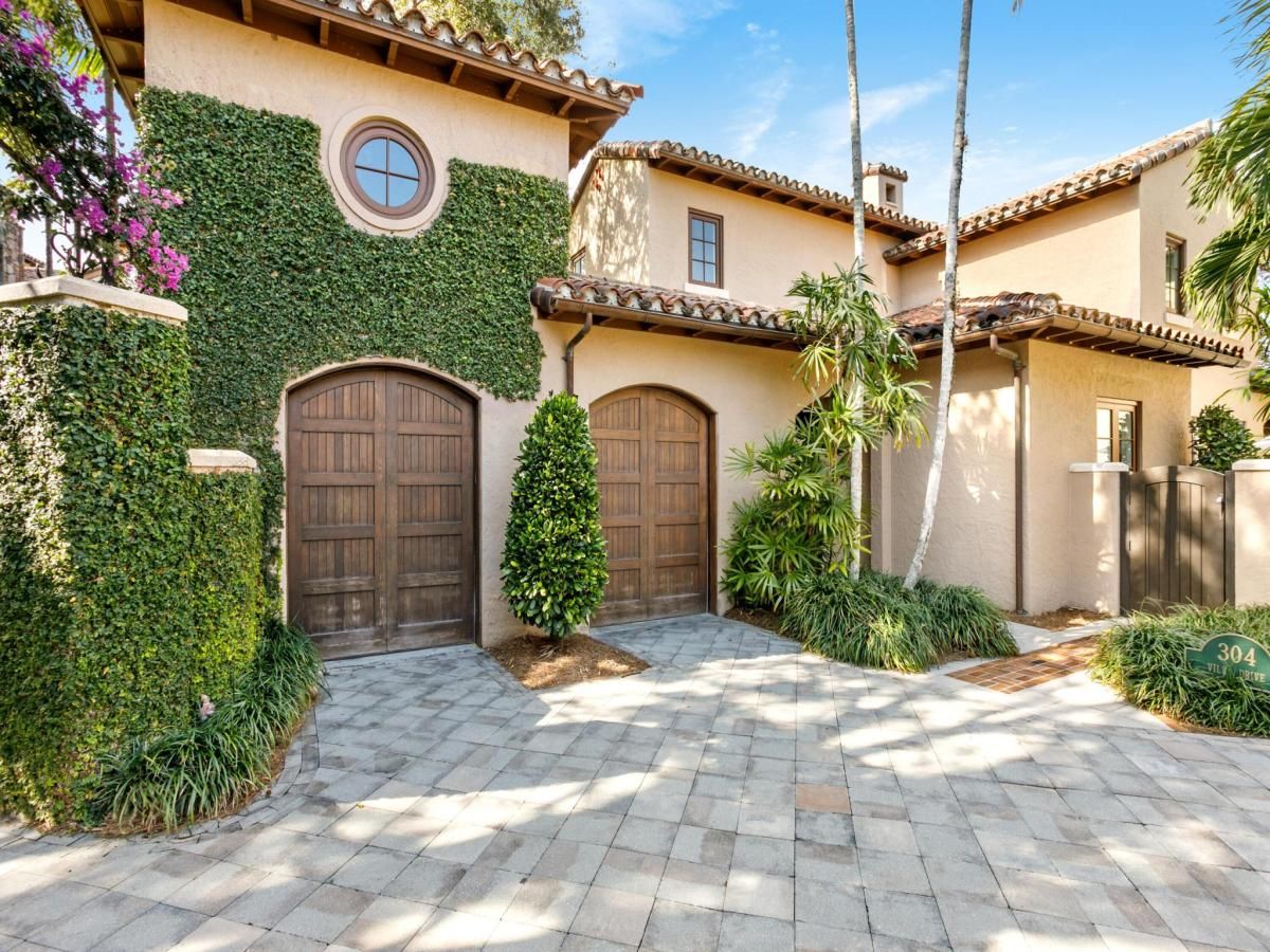 MLS #R11156222 image #0