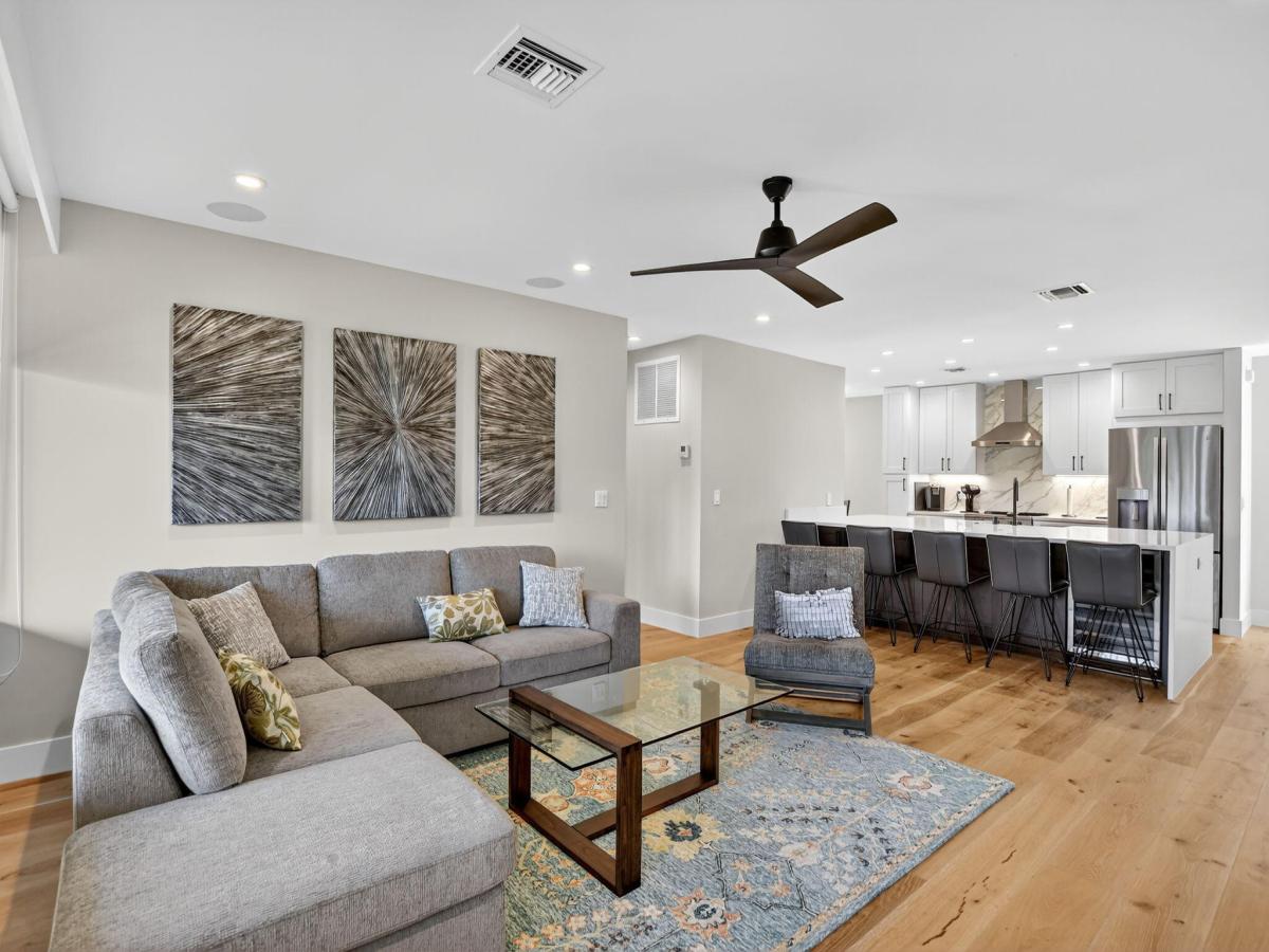 MLS #R11156233 image #0