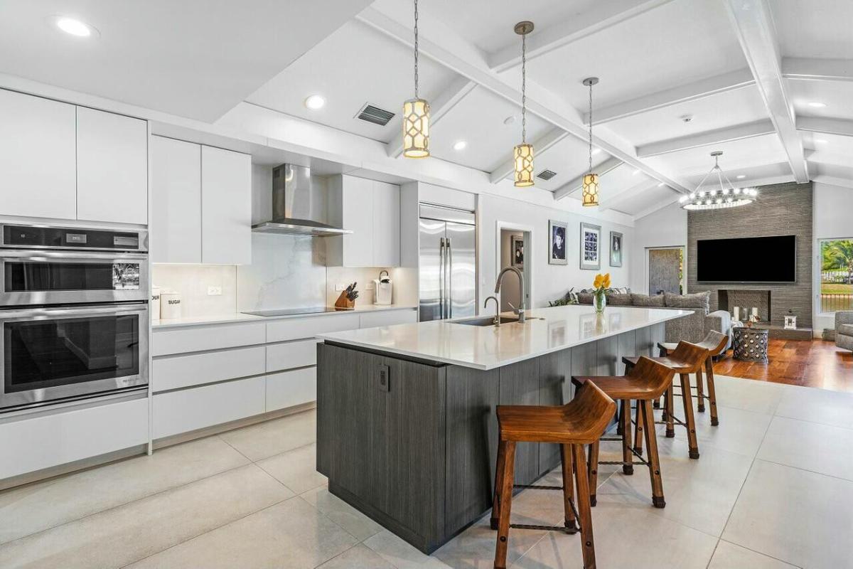 MLS #R11156411 image #0