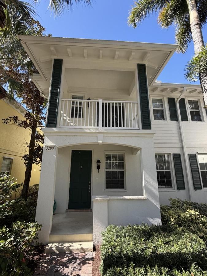 MLS #R11156464 image #0