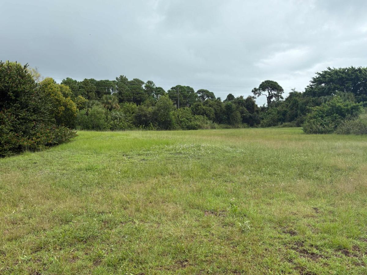 MLS #R11157767 image #0