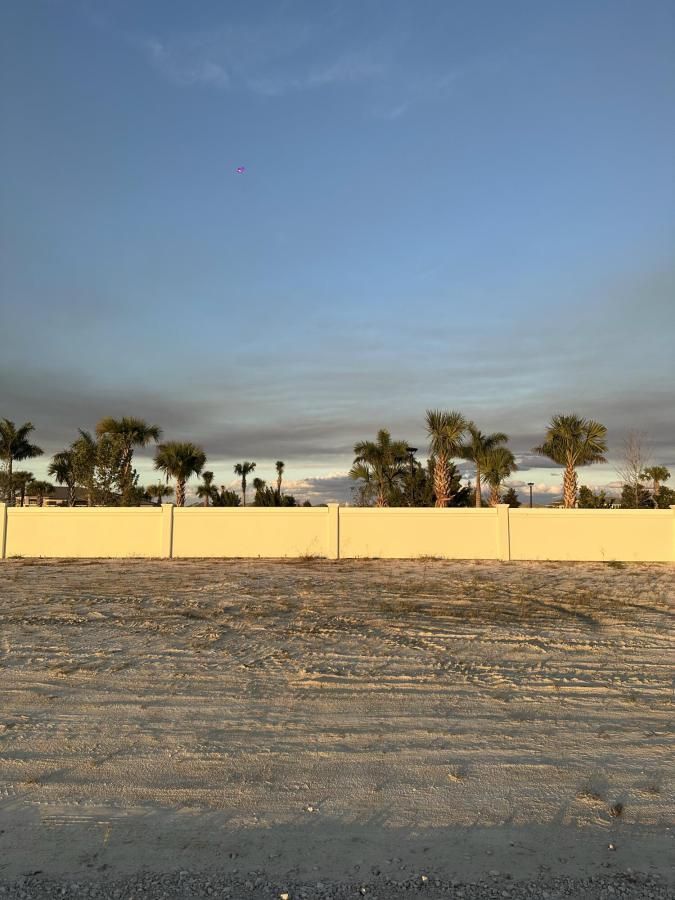 MLS #R11159209 image #0