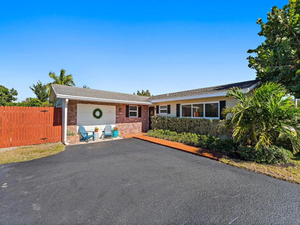 MLS #R11160933 image #0