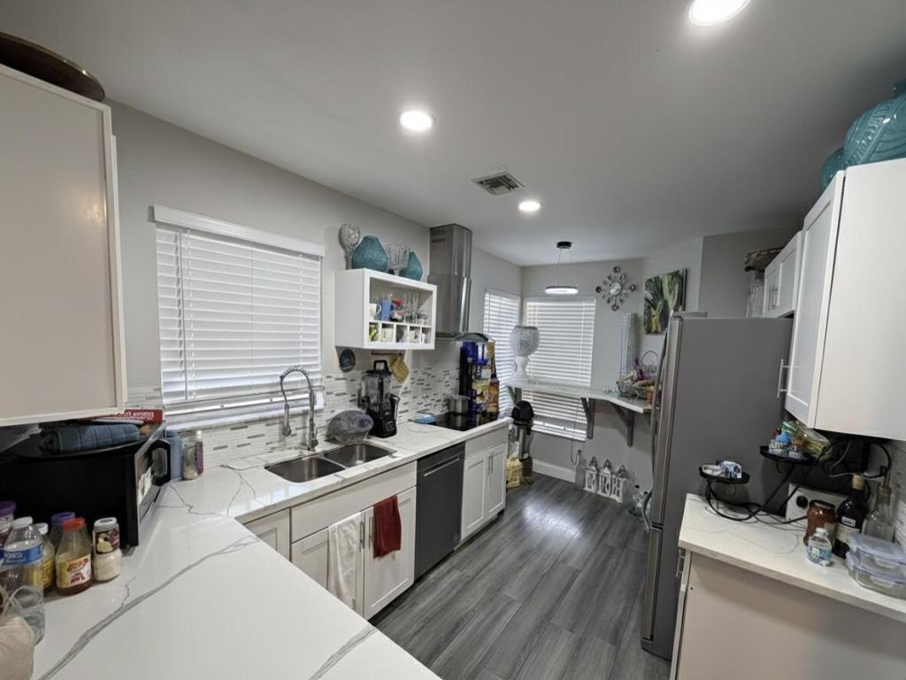 MLS #R11166352 image #0