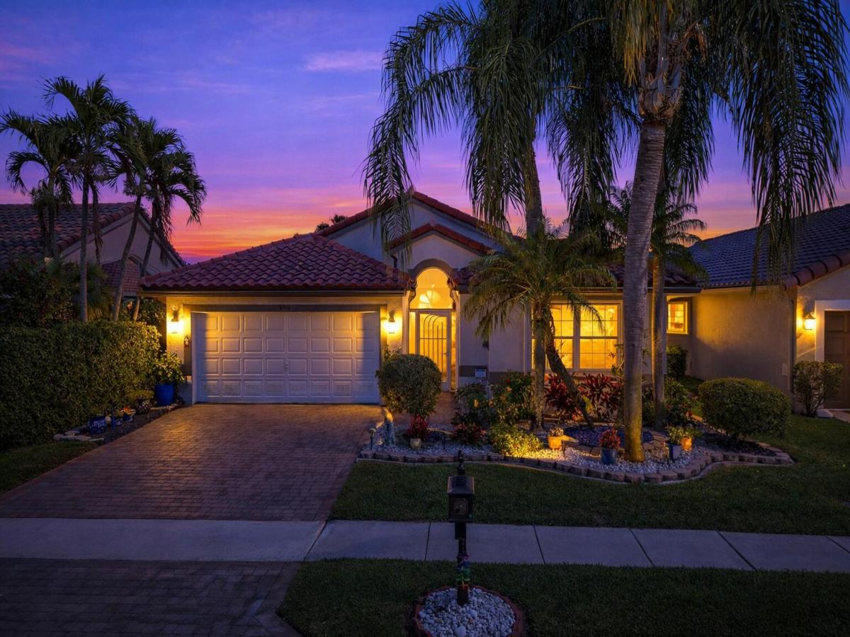 MLS #R11166463 image #0