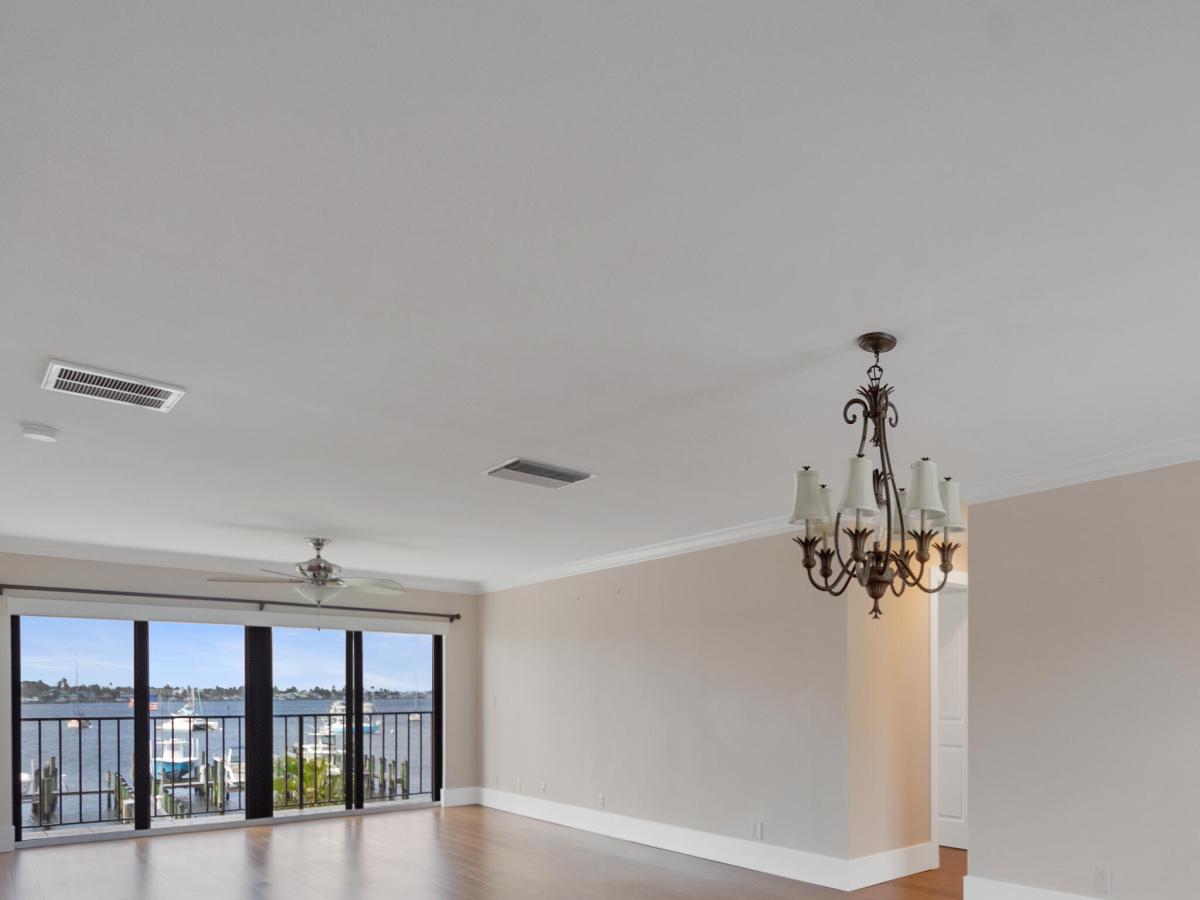 MLS #R11166650 image #0