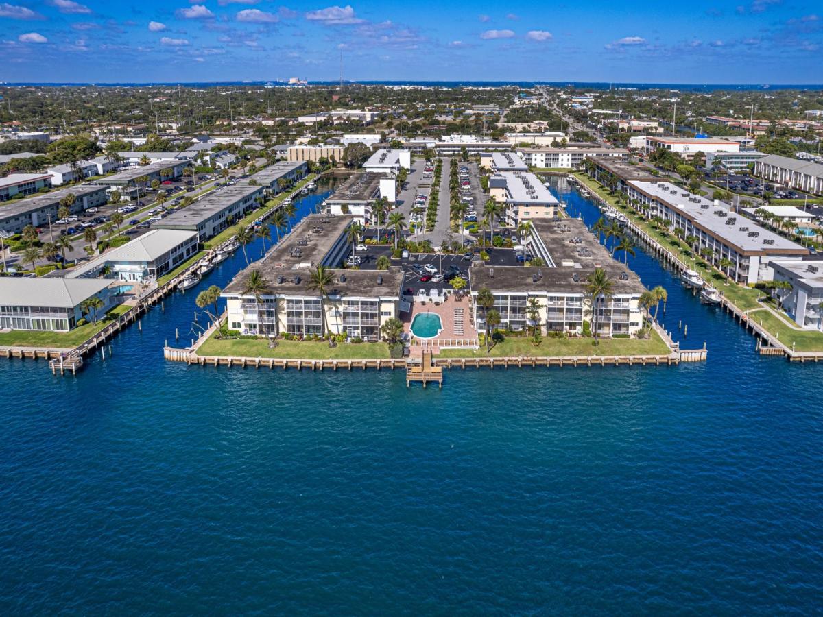 MLS #R11166843 image #0