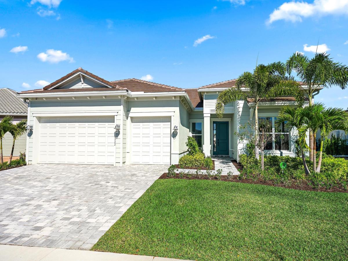 MLS #R11167055 image #0