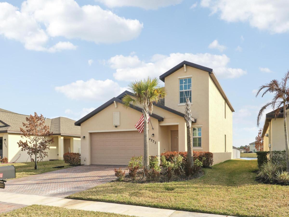 MLS #R11167935 image #0
