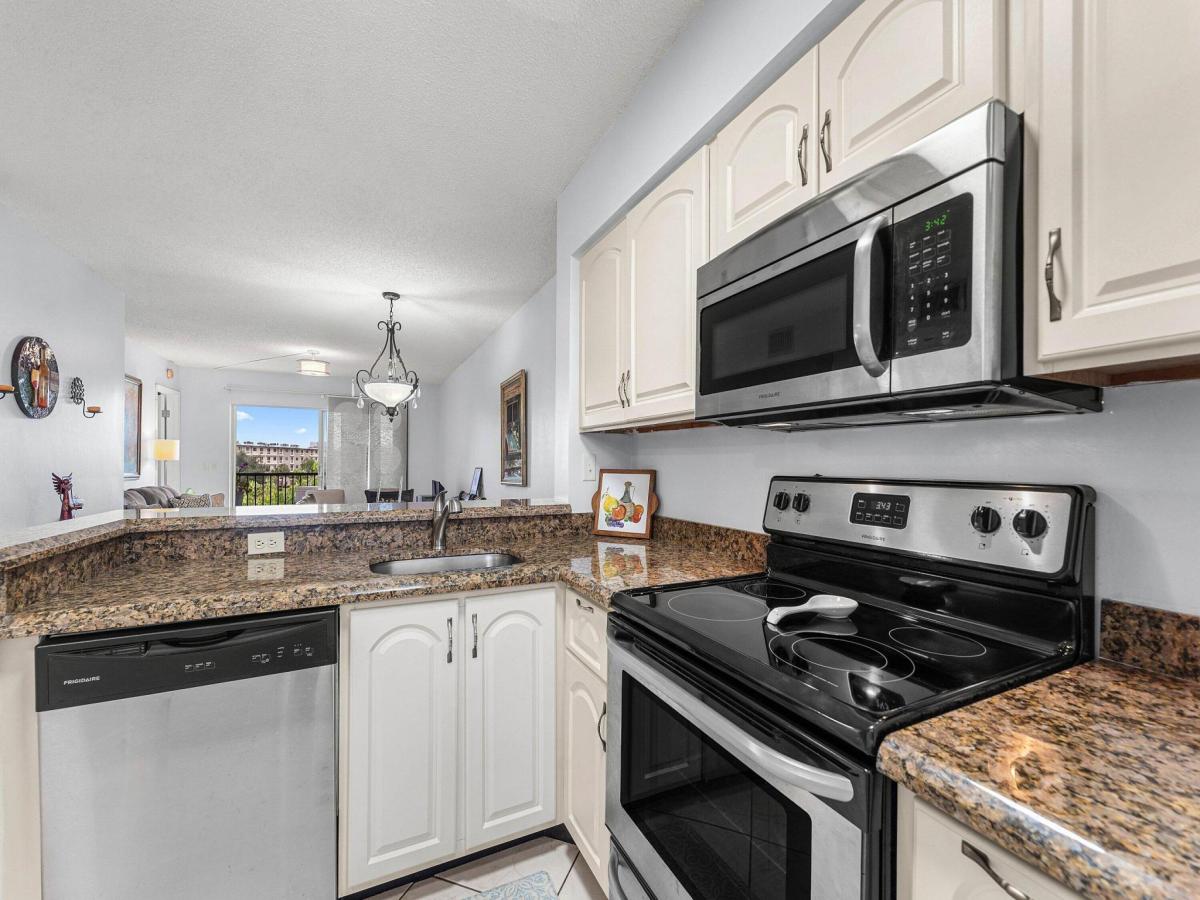 MLS #R11168088 image #0