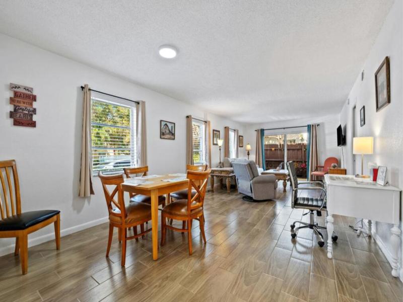 MLS #R11170021 image #0