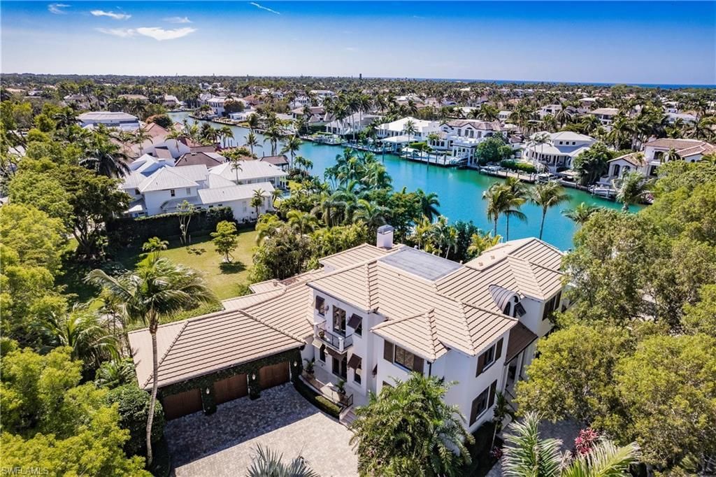 MLS #224102826 image #0