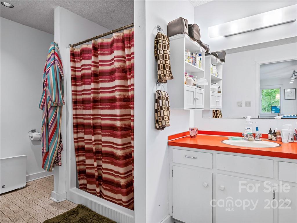 MLS #CAR3878074 image #40