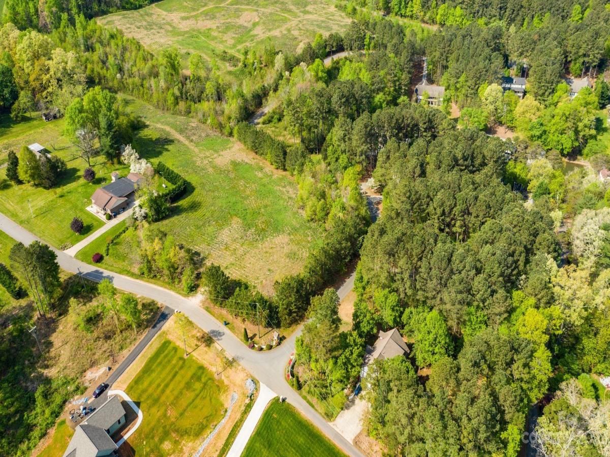 MLS #CAR3924018 image #3