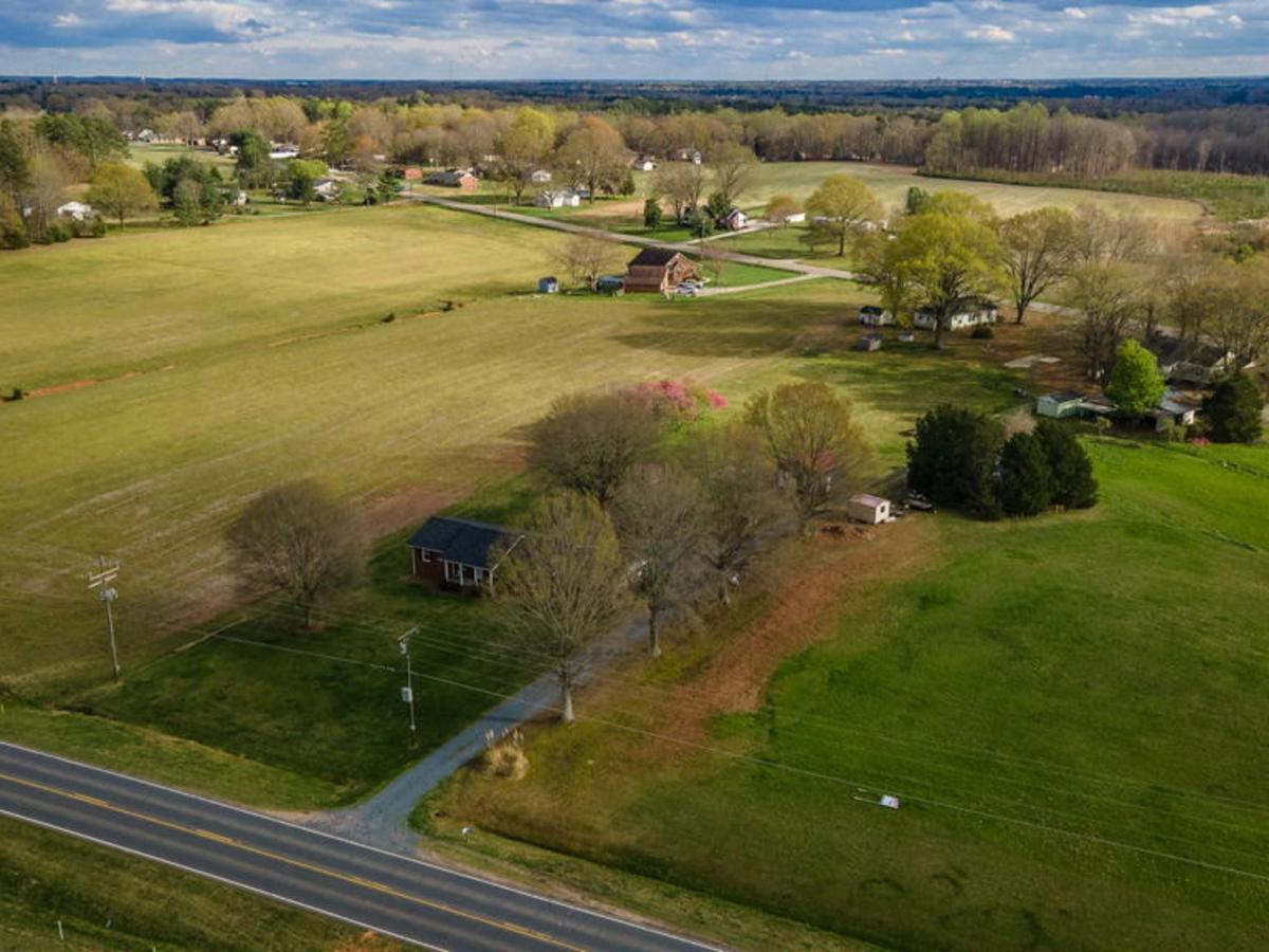 MLS #CAR4009199 image #16