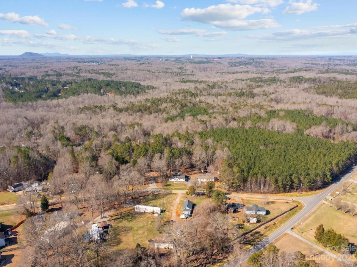 MLS #CAR4017659 image #12