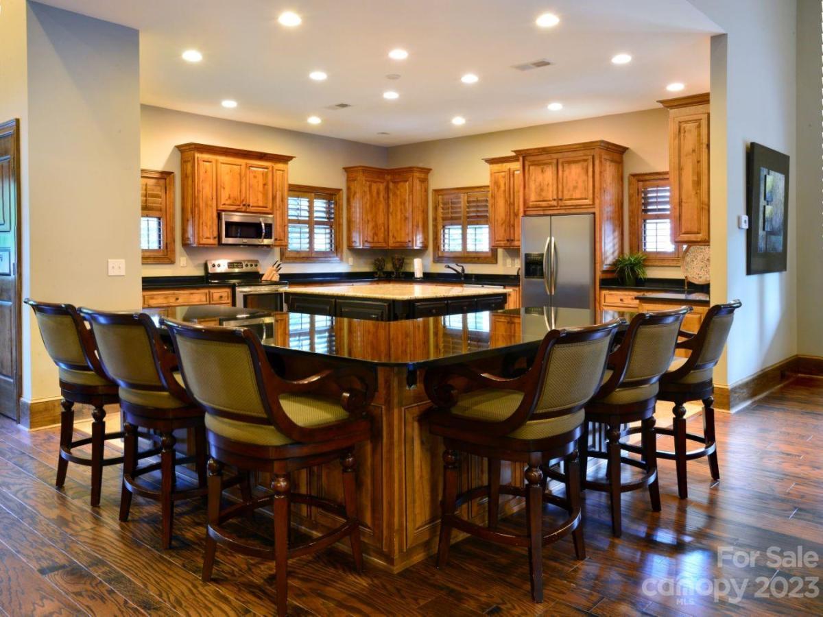 MLS #CAR4019076 image #3