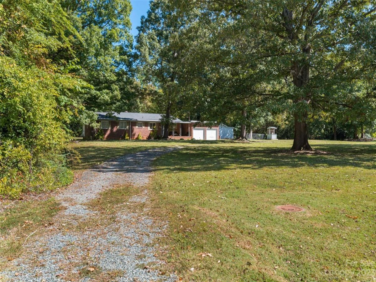 MLS #CAR4024822 image #5