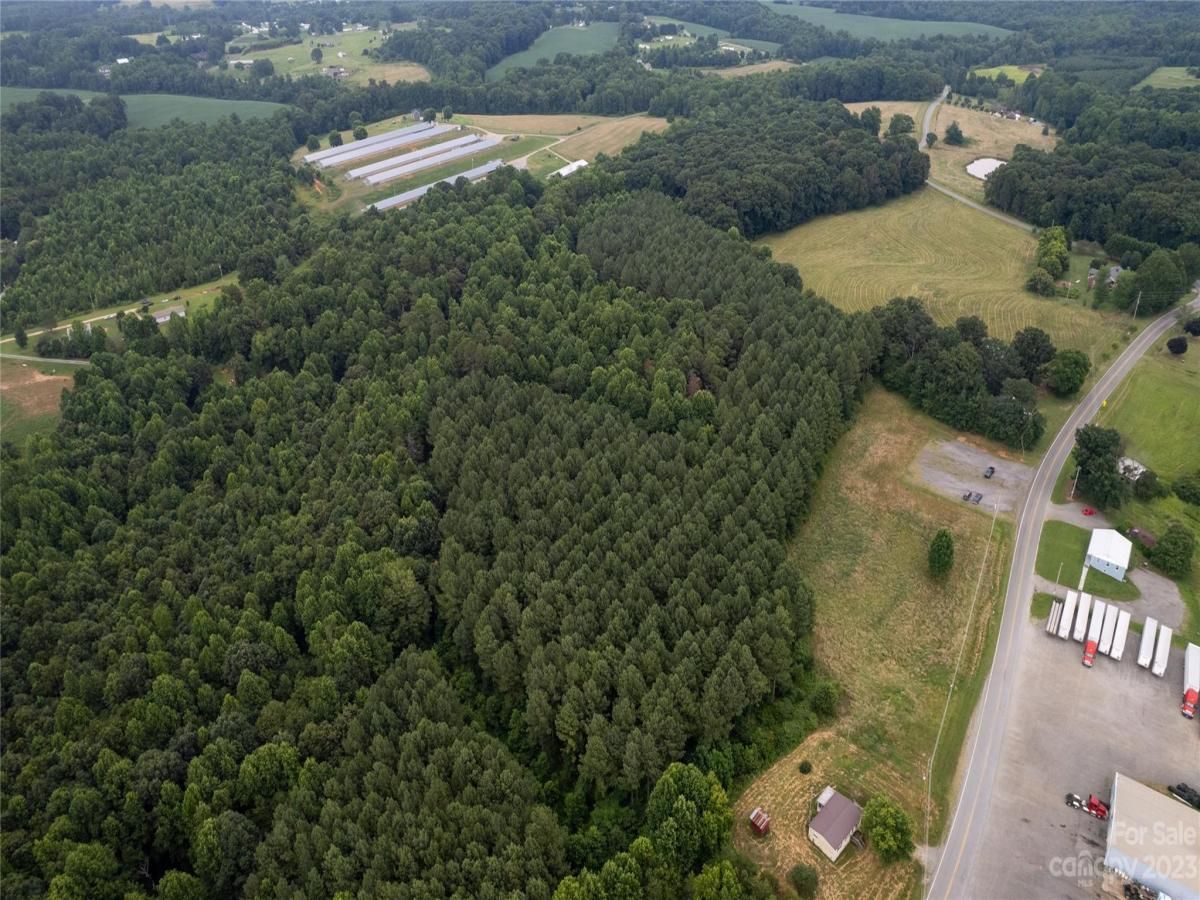 MLS #CAR4035150 image #9