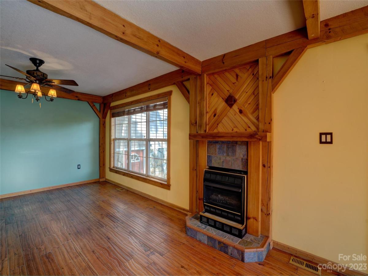 MLS #CAR4047288 image #11