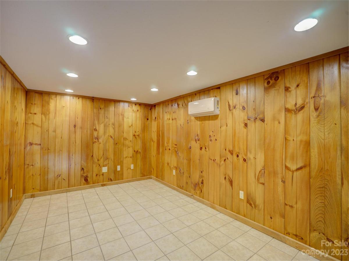 MLS #CAR4047288 image #17