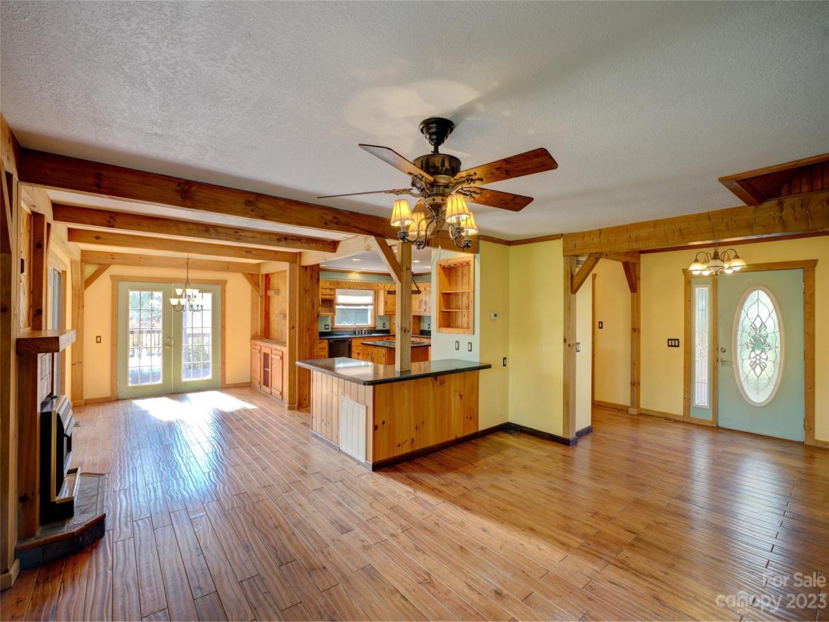 MLS #CAR4047288 image #3