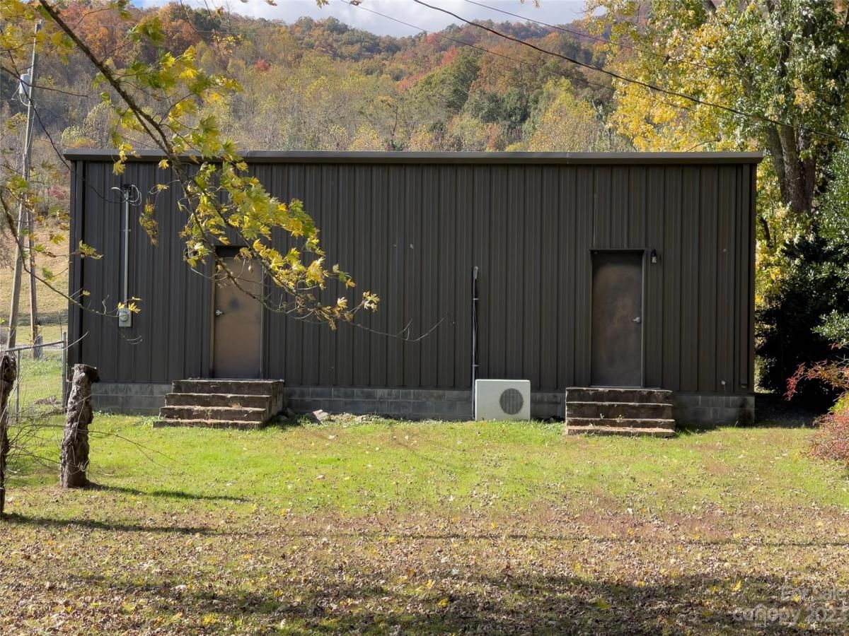 MLS #CAR4047288 image #38