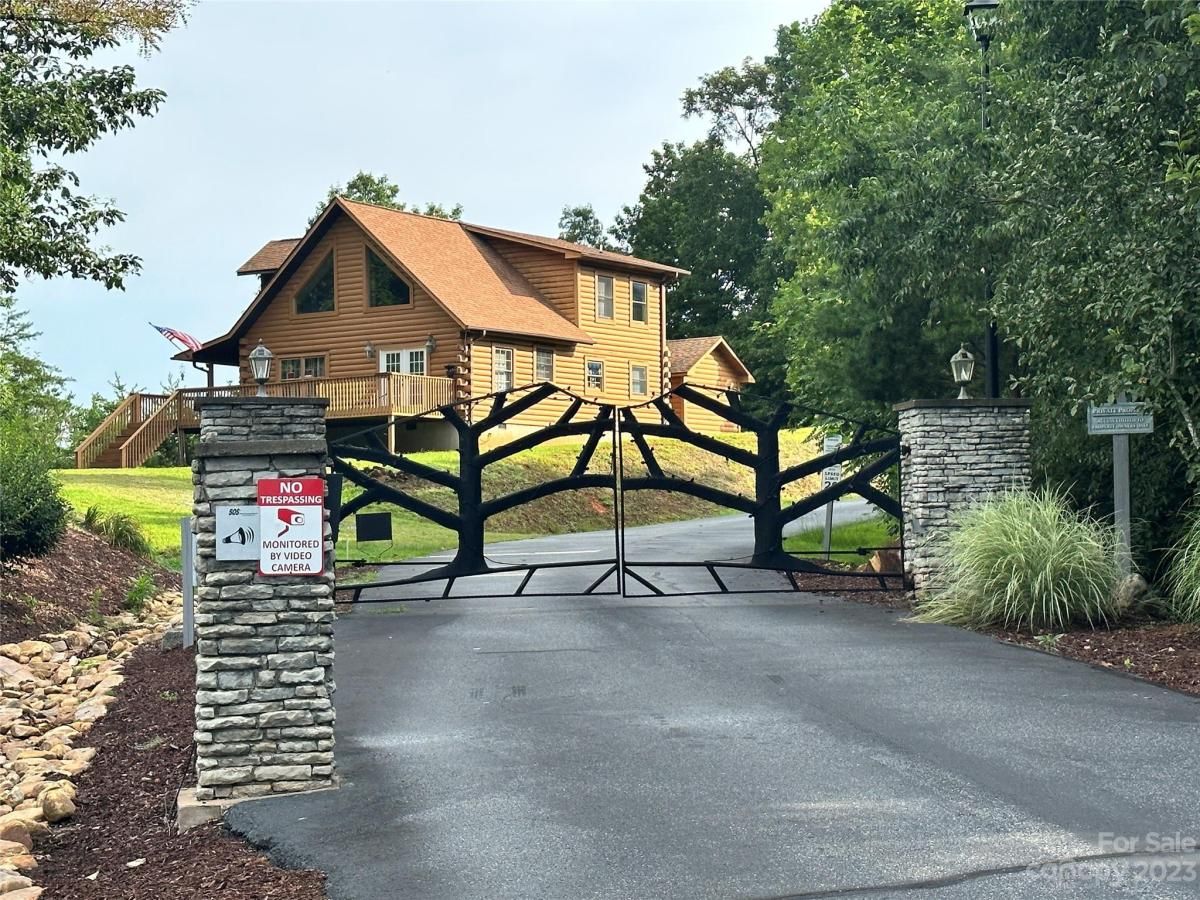 MLS #CAR4052289 image #16