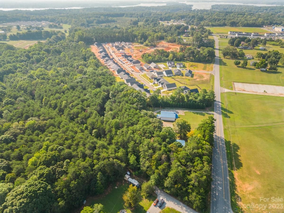 MLS #CAR4063493 image #1