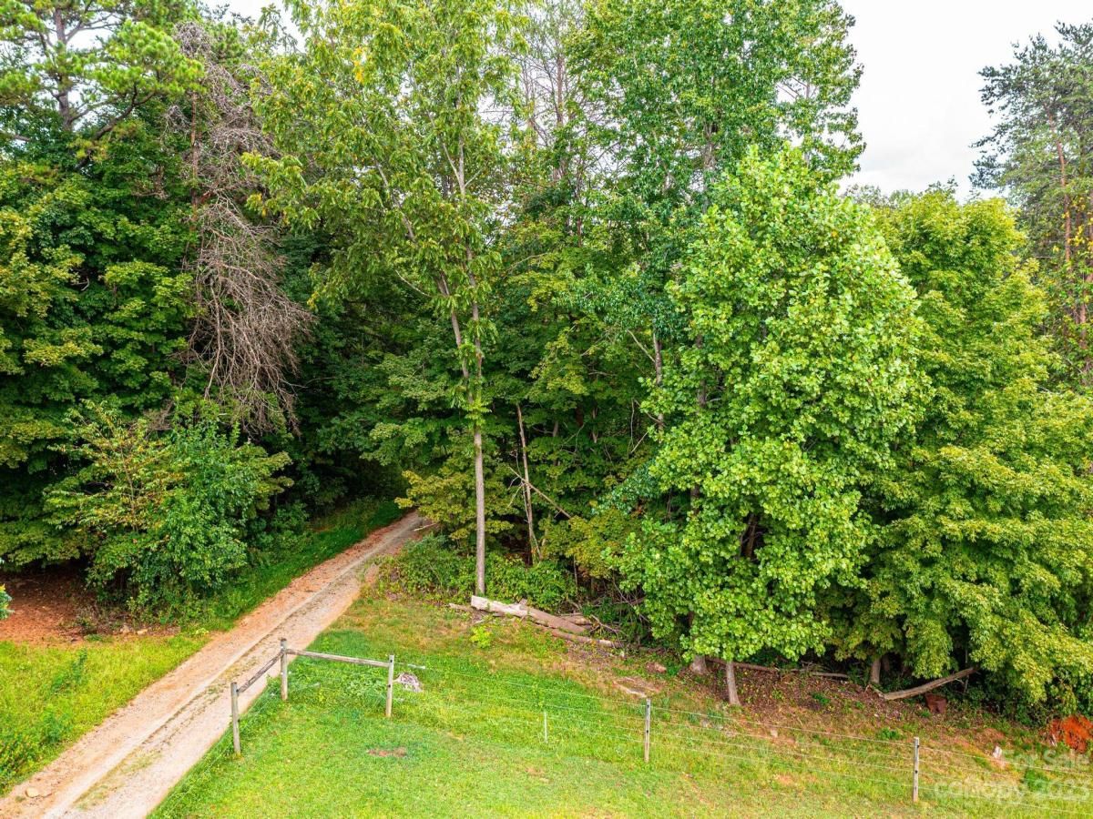 MLS #CAR4067590 image #2