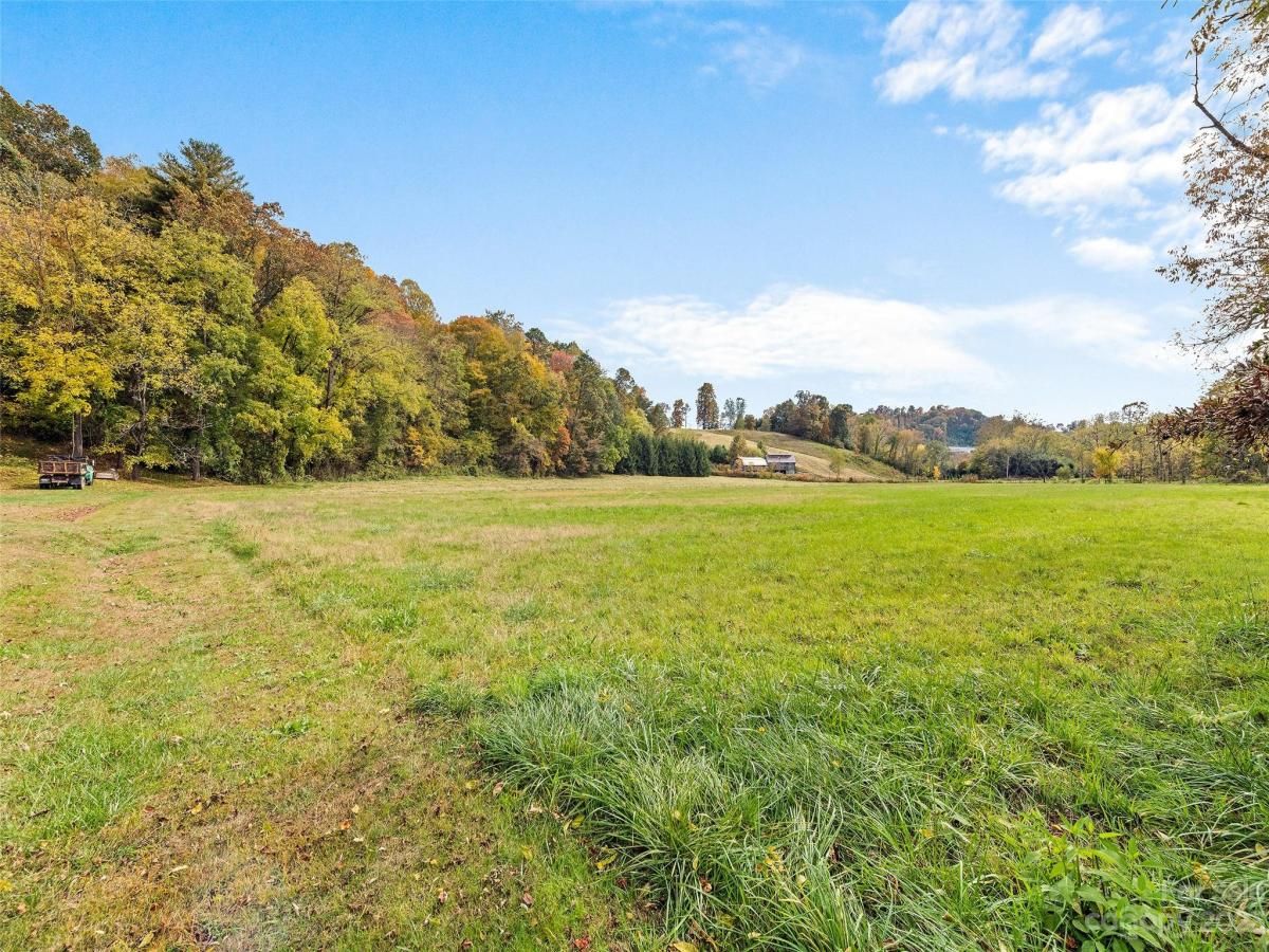 MLS #CAR4078191 image #1