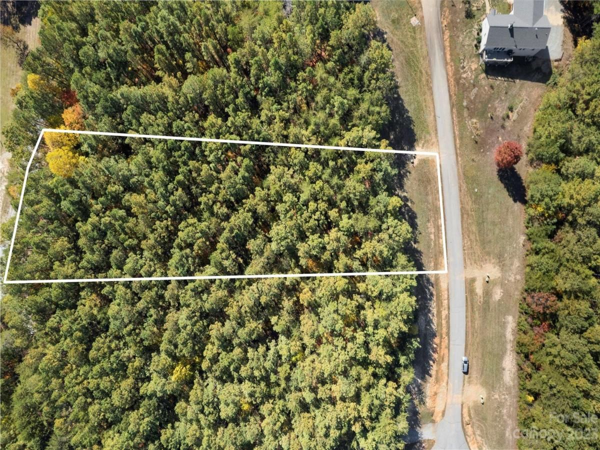 MLS #CAR4081996 image #1