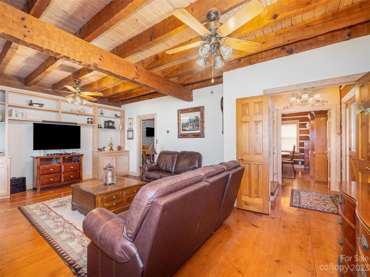 MLS #CAR4095309 image #16