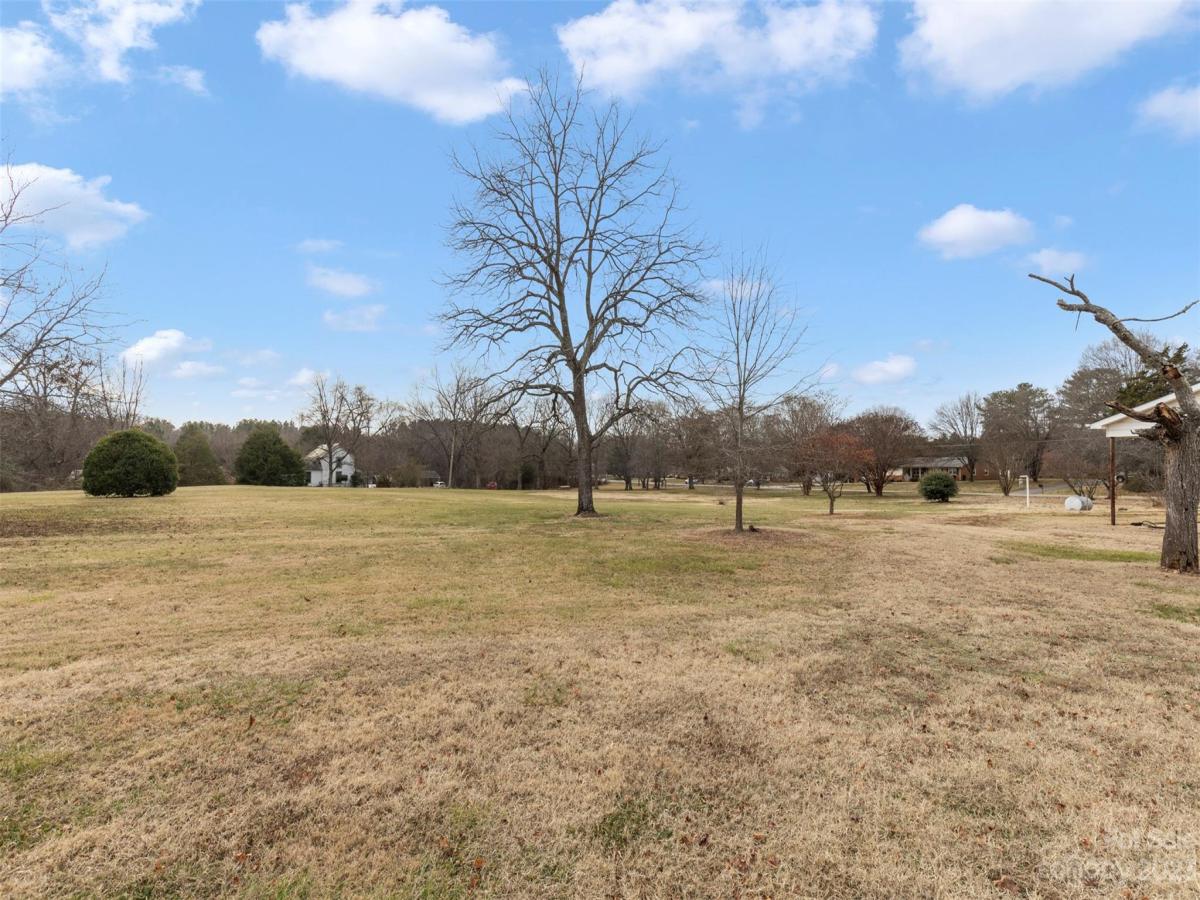 MLS #CAR4096567 image #26