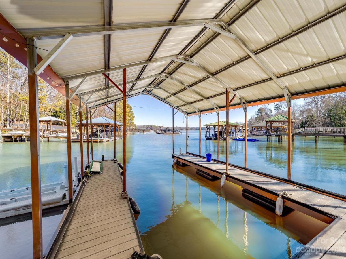 MLS #CAR4101736 image #36