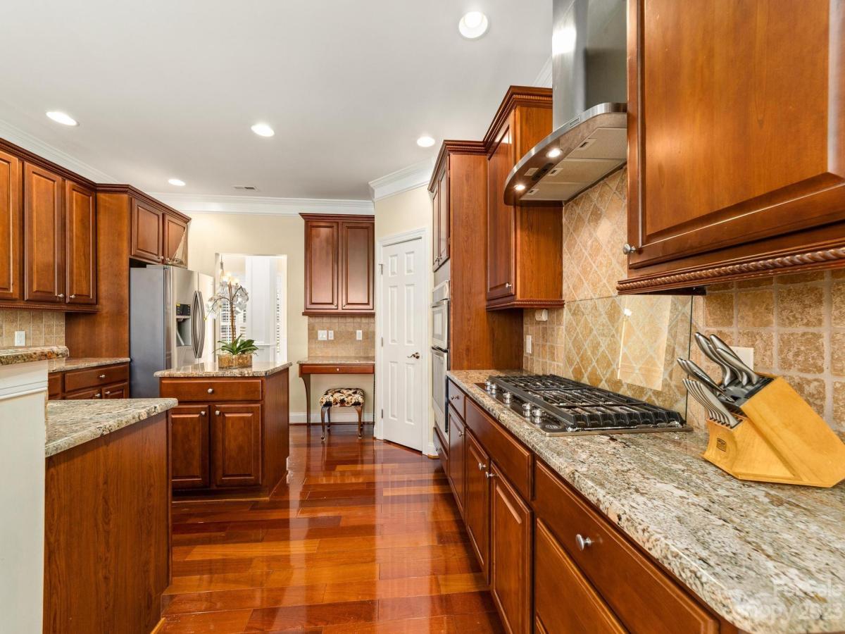 MLS #CAR4101736 image #9