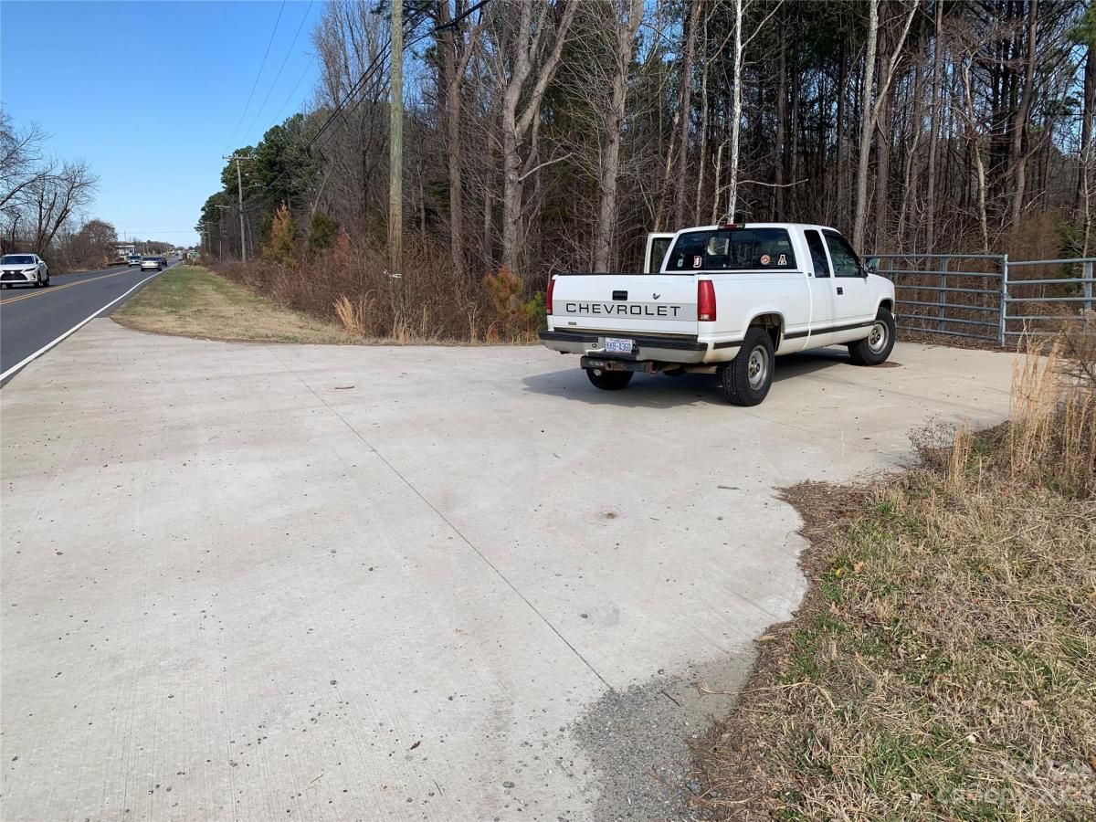 MLS #CAR4103570 image #2