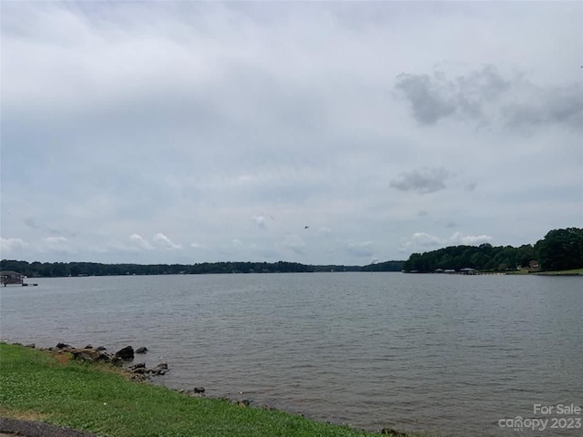 MLS #CAR4103829 image #10