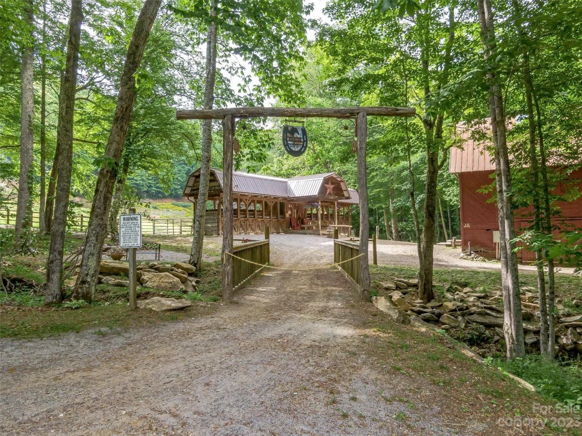 MLS #CAR4104828 image #11