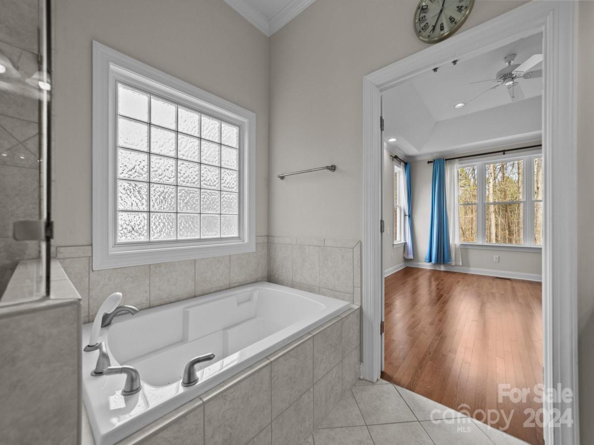 MLS #CAR4122071 image #27