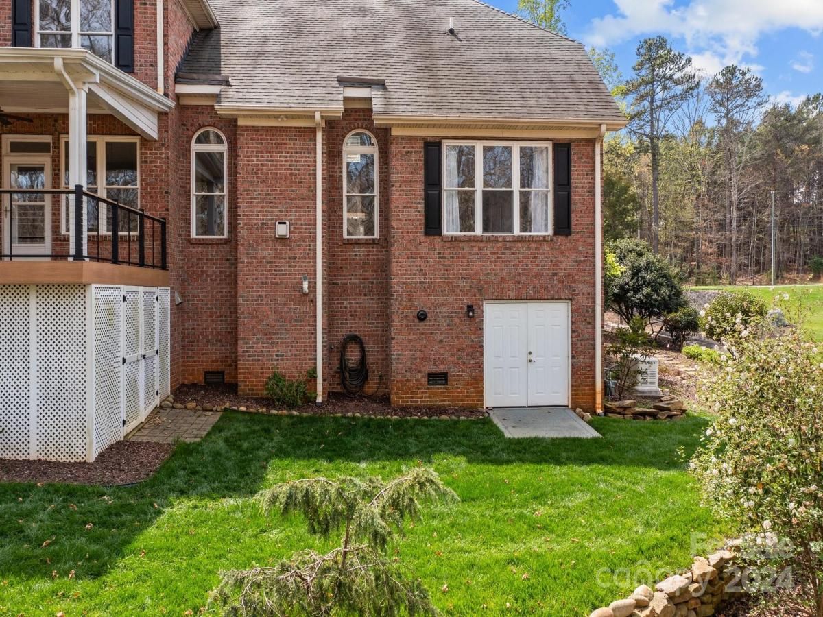 MLS #CAR4122071 image #40