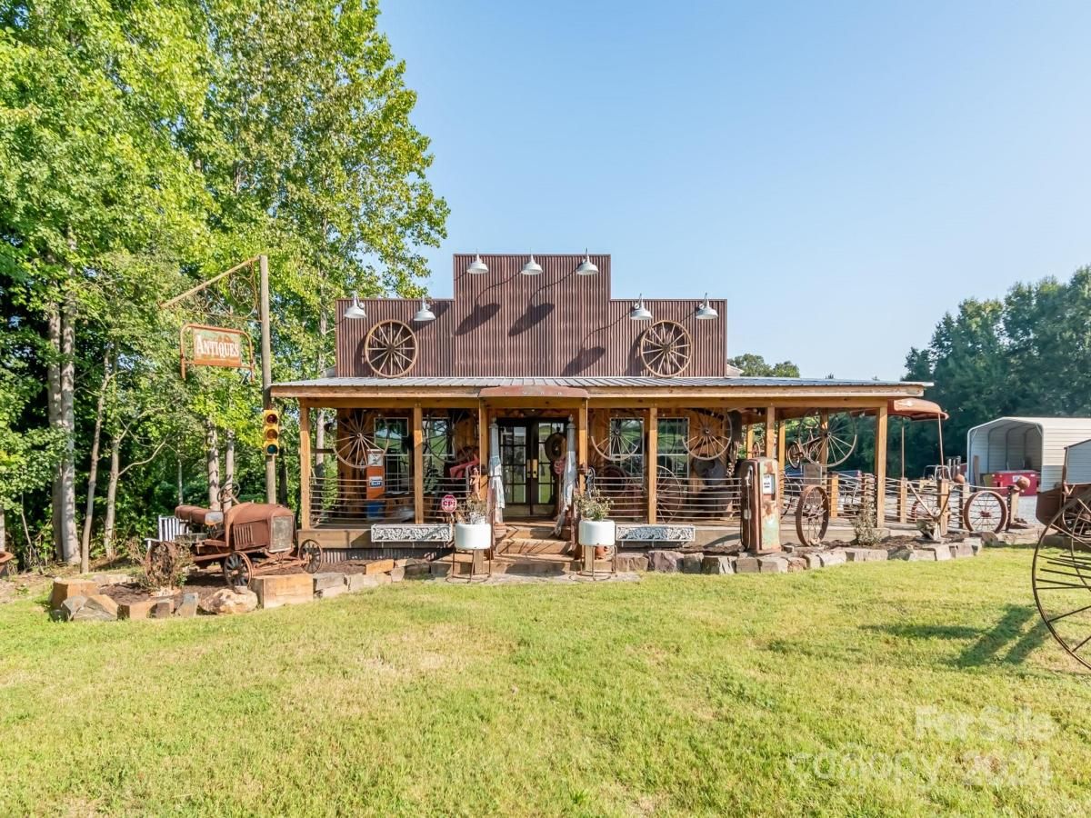 MLS #CAR4182616 image #0