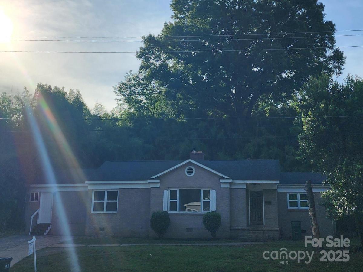 MLS #CAR4193109 image #0