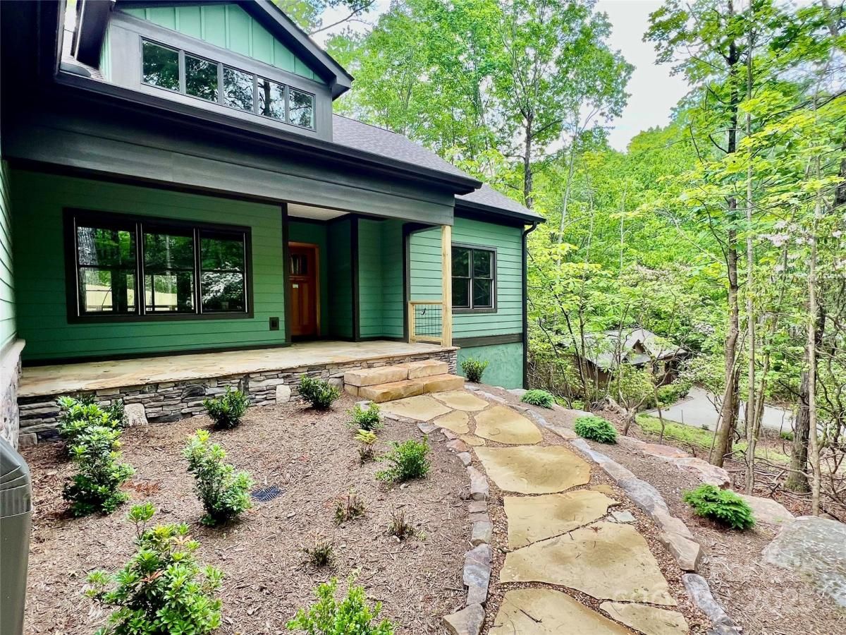 MLS #CAR4206304 image #0