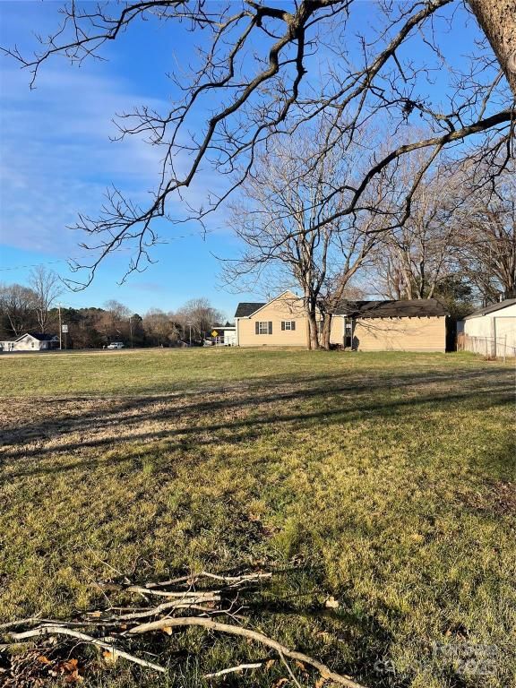 MLS #CAR4210128 image #0