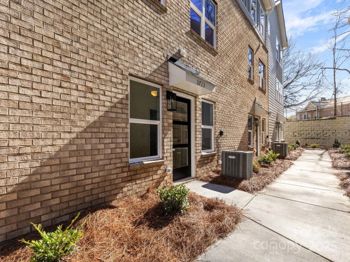 MLS #CAR4210331 image #0