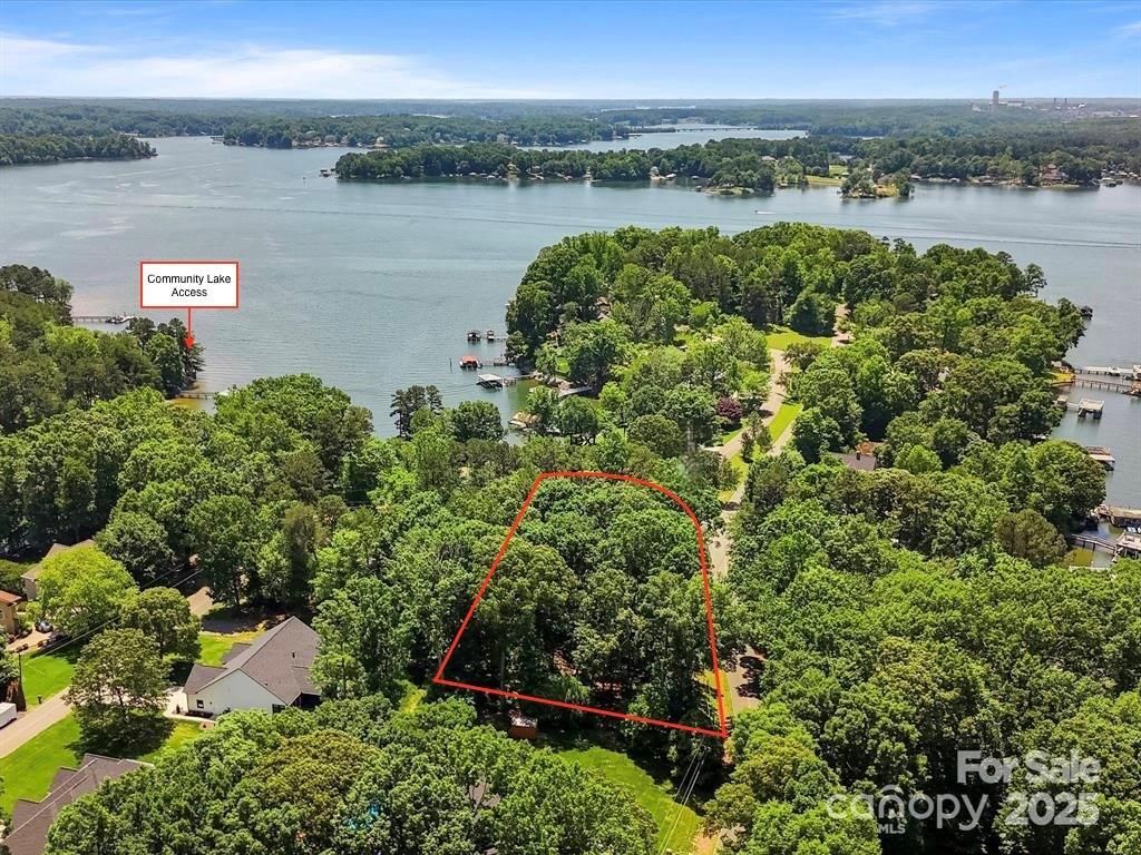 MLS #CAR4211910 image #0