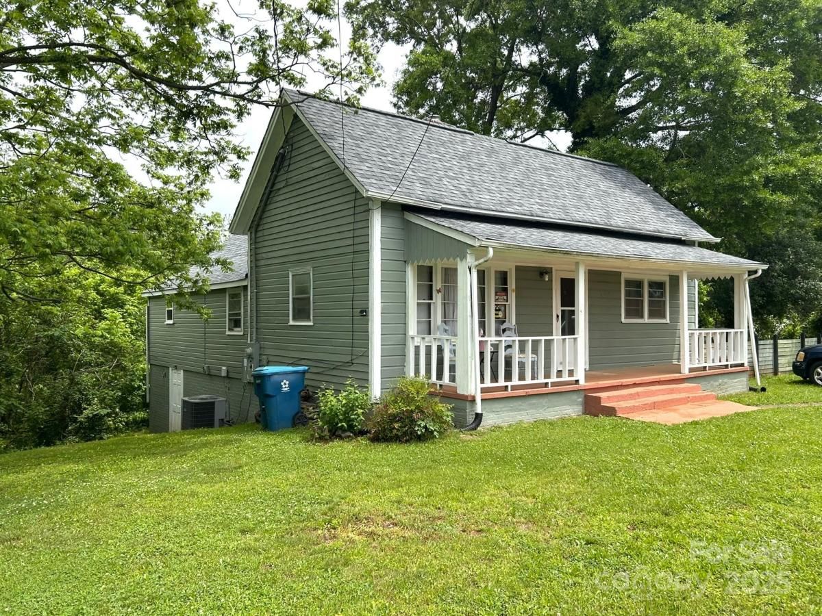 MLS #CAR4214546 image #0