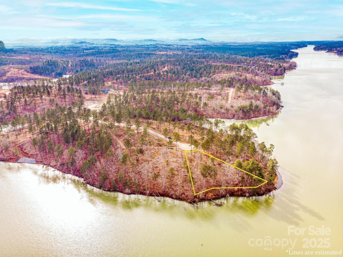 MLS #CAR4214861 image #0