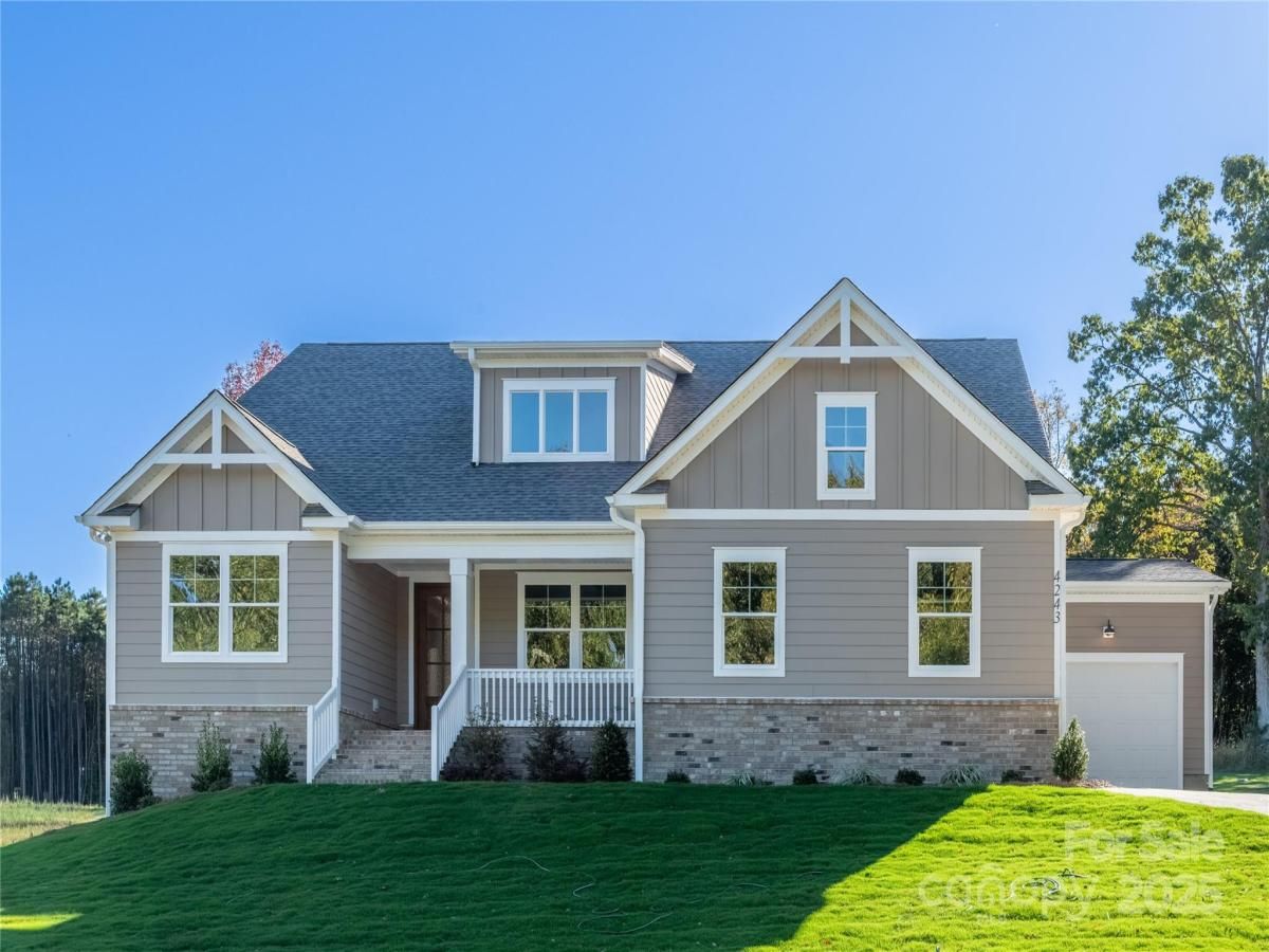 MLS #CAR4217844 image #0